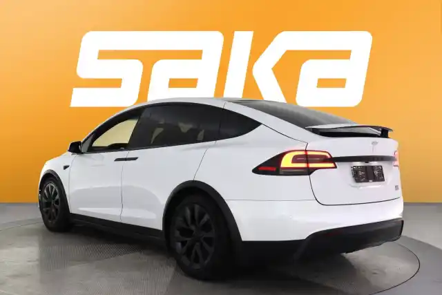 Valkoinen Maastoauto, Tesla Model X – VAR-71707