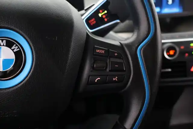 Valkoinen Viistoperä, BMW I3S – VAR-71817