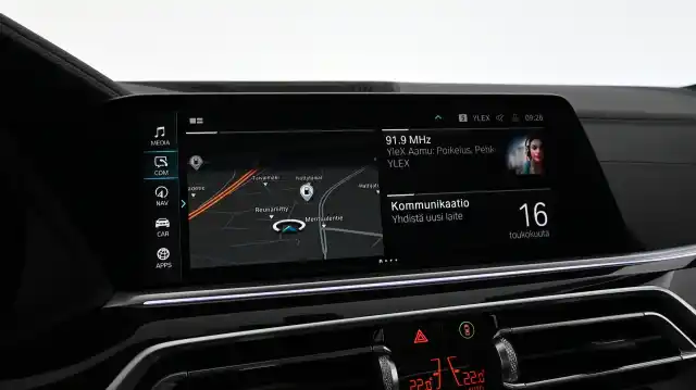 Valkoinen Maastoauto, BMW X5 – VAR-72017