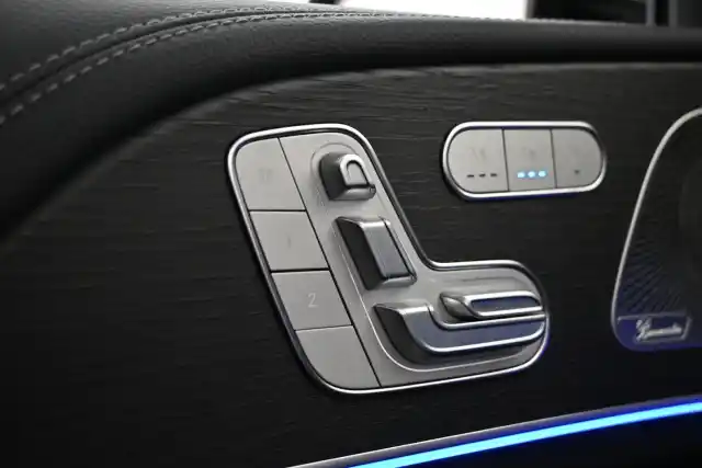 Harmaa Maastoauto, Mercedes-Benz GLE – VAR-72029