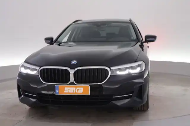 Musta Farmari, BMW 530 – VAR-72149