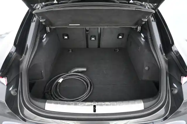 Musta Farmari, Porsche Taycan – VAR-72403