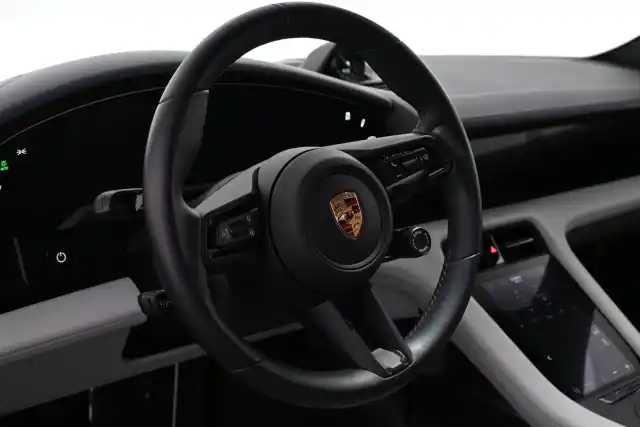 Musta Farmari, Porsche Taycan – VAR-72403