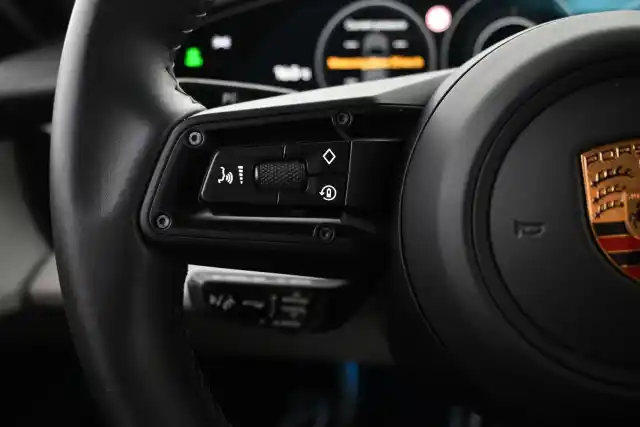 Musta Farmari, Porsche Taycan – VAR-72403