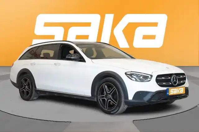 Valkoinen Farmari, Mercedes-Benz E – VAR-72489