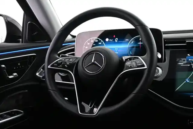 Valkoinen Farmari, Mercedes-Benz E – VAR-73575