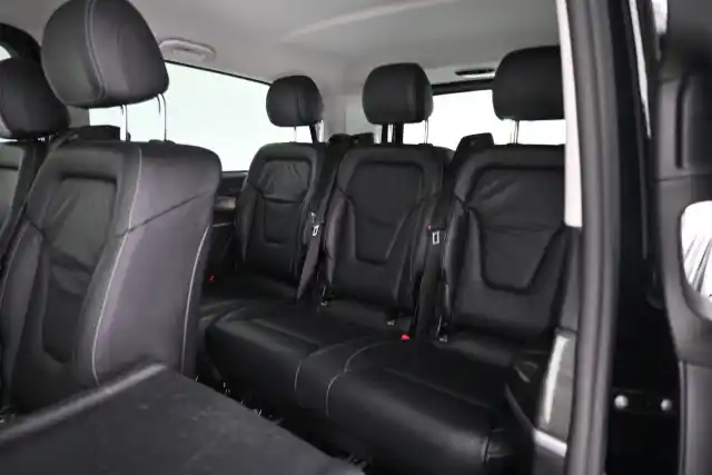 Musta Tila-auto, Mercedes-Benz EQV – VAR-74128
