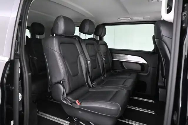 Musta Tila-auto, Mercedes-Benz EQV – VAR-74128