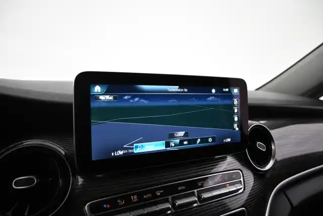 Musta Tila-auto, Mercedes-Benz EQV – VAR-74128