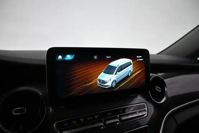 Musta Tila-auto, Mercedes-Benz EQV – VAR-74128
