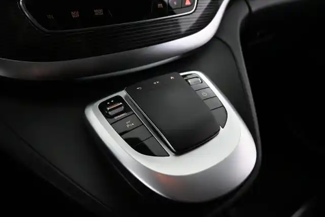 Musta Tila-auto, Mercedes-Benz EQV – VAR-74128