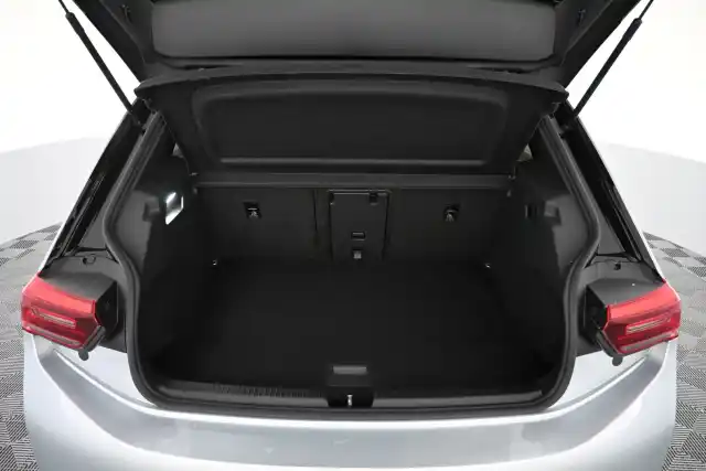 Harmaa Viistoperä, Volkswagen ID.3 – VAR-74362