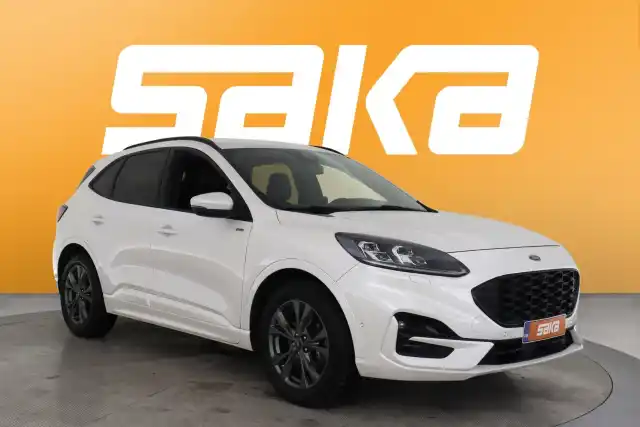 Valkoinen Maastoauto, Ford Kuga – VAR-74518