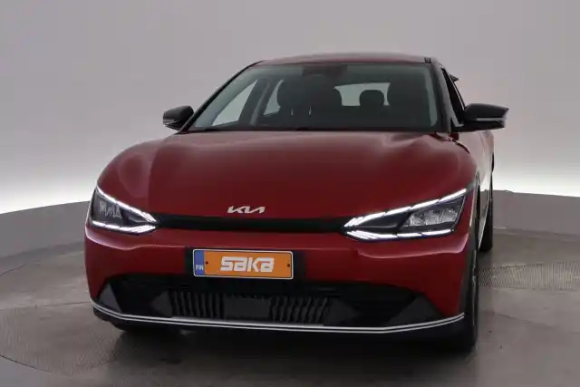 Punainen Maastoauto, Kia EV6 – VAR-74781