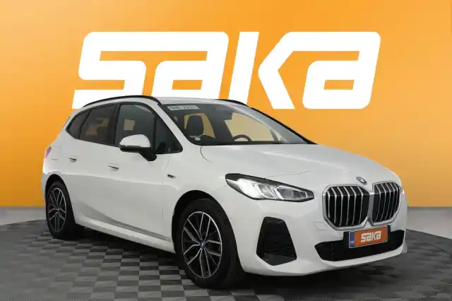  Tila-auto, BMW 230 – VAR-74862