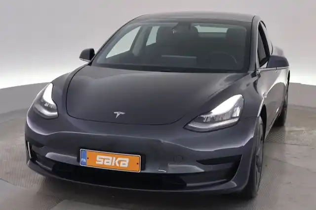 Harmaa Sedan, Tesla Model 3 – VAR-75057