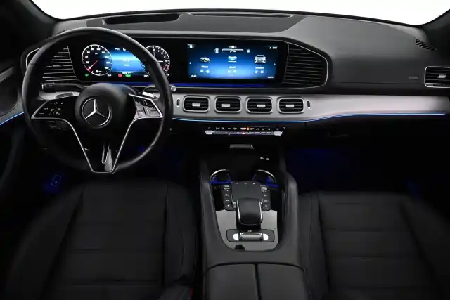 Harmaa Maastoauto, Mercedes-Benz GLE – VAR-75509