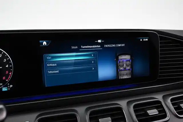 Harmaa Maastoauto, Mercedes-Benz GLE – VAR-75509