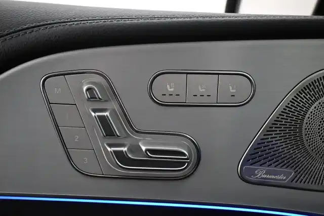 Harmaa Maastoauto, Mercedes-Benz GLE – VAR-75509