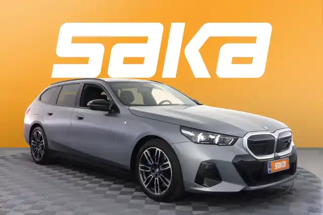 Harmaa Farmari, BMW I5 M60 – VAR-75688