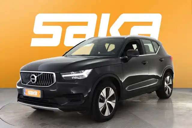 Musta Maastoauto, Volvo XC40 – VAR-76286