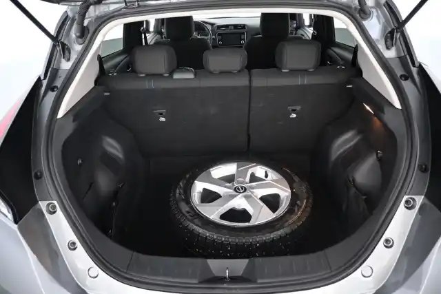 Harmaa Viistoperä, Nissan Leaf – VAR-76765