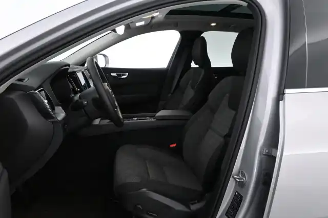 Hopea Maastoauto, Volvo XC60 – VAR-76765