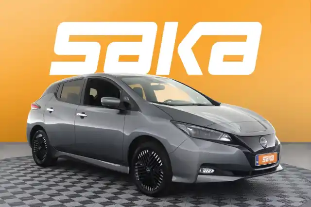 Harmaa Viistoperä, Nissan Leaf – VAR-76765