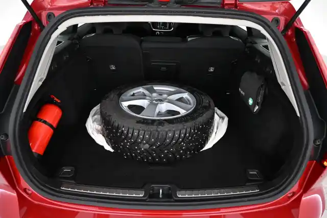 Punainen Farmari, Volvo V60 – VAR-77156