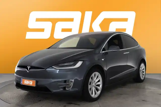 Harmaa Maastoauto, Tesla Model X – VAR-77222