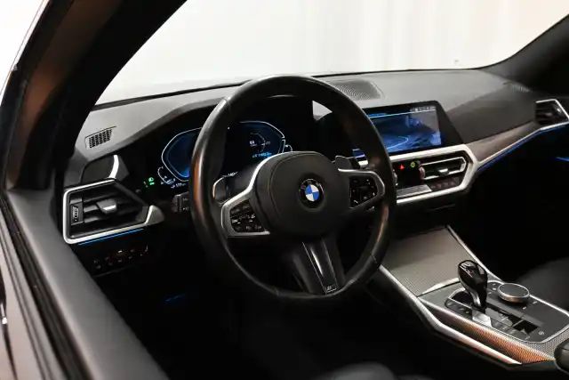  Sedan, BMW 330 – VAR-77344