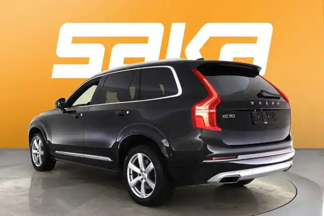 Musta Maastoauto, Volvo XC90 – VAR-77347