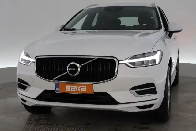 Vihreä Maastoauto, Volvo XC60 – VAR-77380