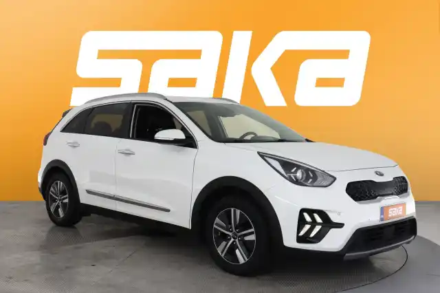 Valkoinen Maastoauto, Kia NIRO – VAR-77499