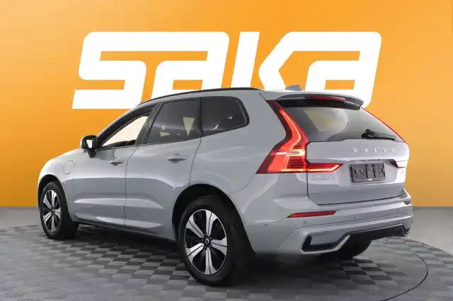 Harmaa Maastoauto, Volvo XC60 – VAR-77936