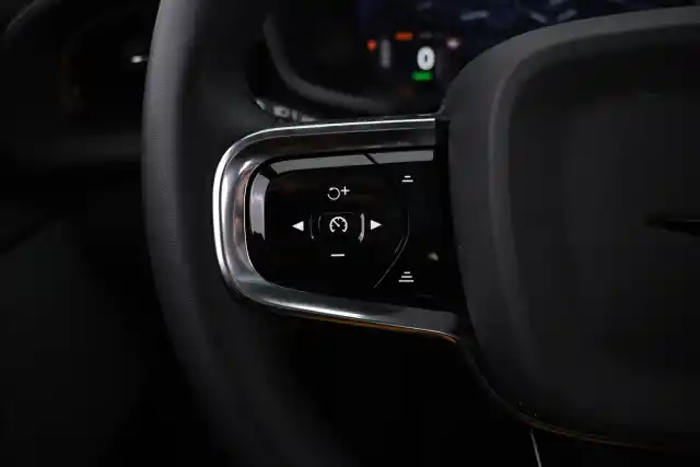 Musta Sedan, Polestar 2 – VAR-78006