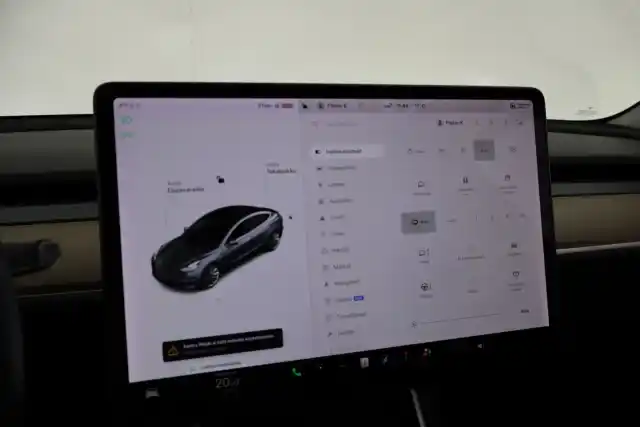 Harmaa Sedan, Tesla Model 3 – VAR-78166