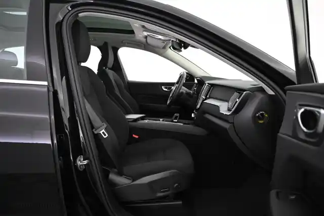 Musta Maastoauto, Volvo XC60 – VAR-78294