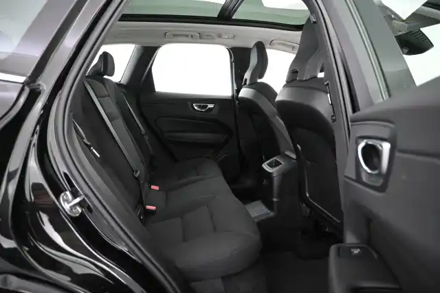 Musta Maastoauto, Volvo XC60 – VAR-78294