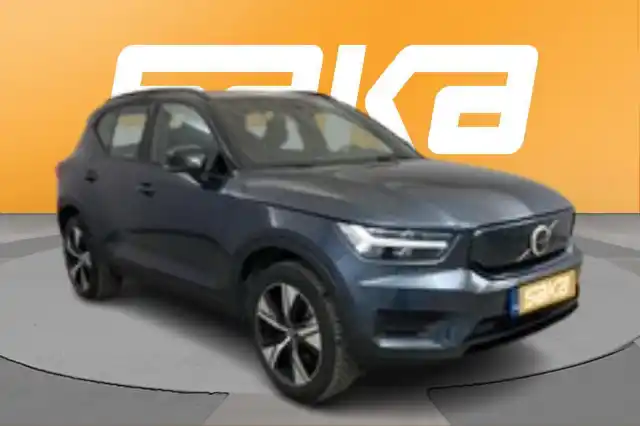 Sininen Maastoauto, Volvo XC40 – VAR-78389
