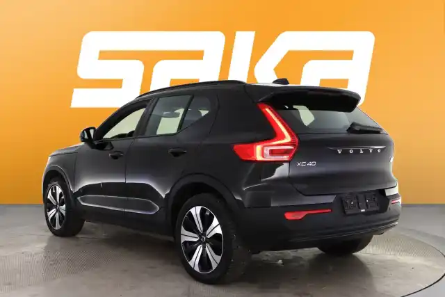 Musta Maastoauto, Volvo XC40 – VAR-78508