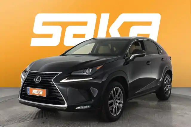 Musta Maastoauto, Lexus NX – VAR-79425