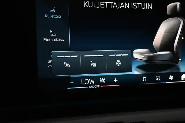 Sininen Sedan, BMW i5 – VAR-79446