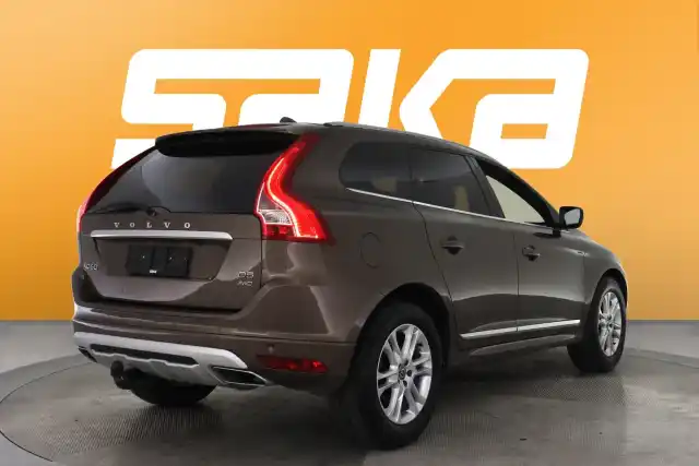 Ruskea Maastoauto, Volvo XC60 – VAR-79985