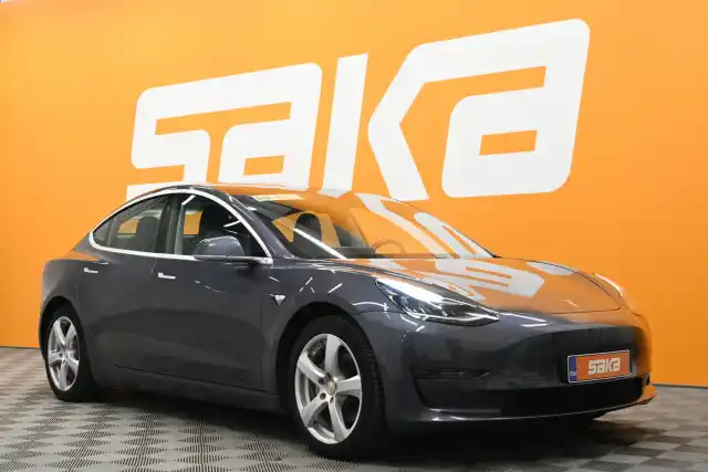 Harmaa Sedan, Tesla Model 3 – VAR-80476