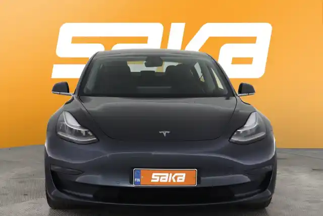 Harmaa Sedan, Tesla Model 3 – VAR-80485