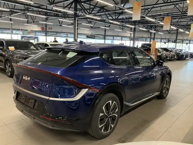 Harmaa Maastoauto, Kia EV6 – VAR-80562