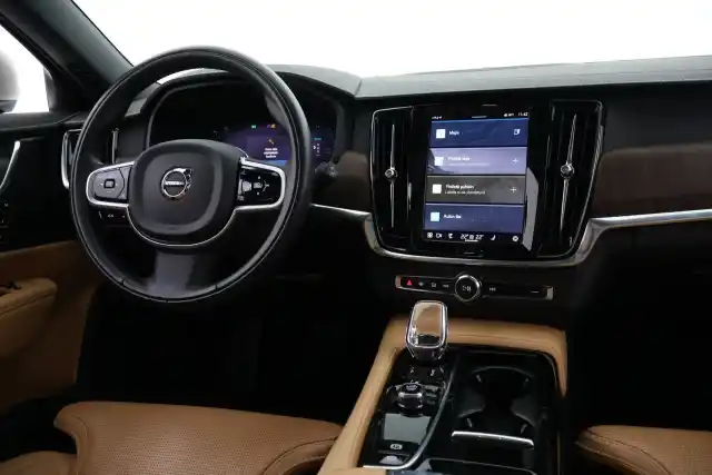 Beige Farmari, Volvo V90 – VAR-81022