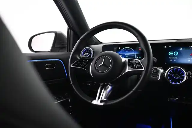 Harmaa Maastoauto, Mercedes-Benz EQB – VAR-81194