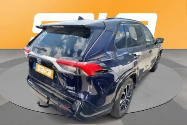Sininen Maastoauto, Toyota RAV4 Plug-in – VAR-81234